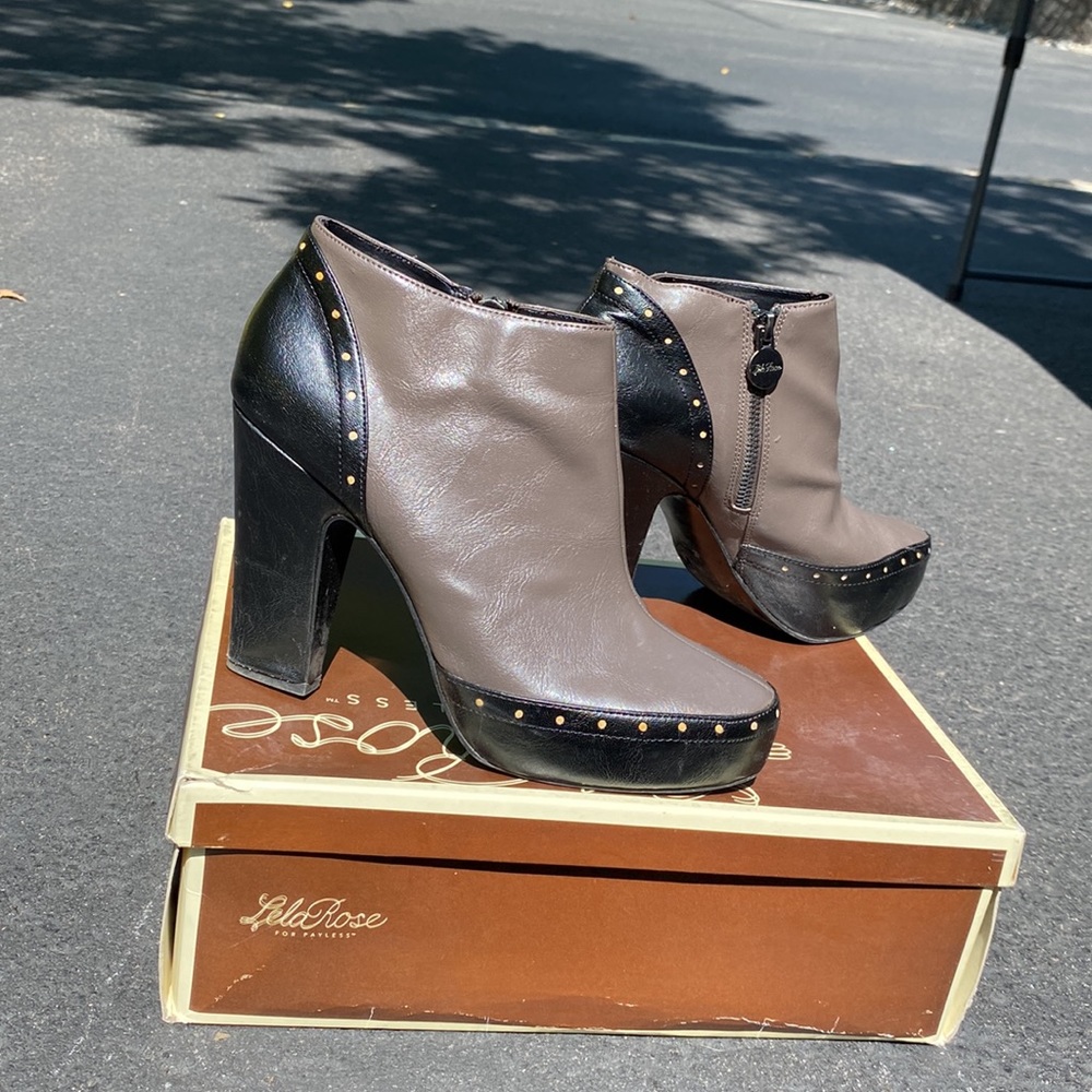 Bootie - Picture 3 of 4